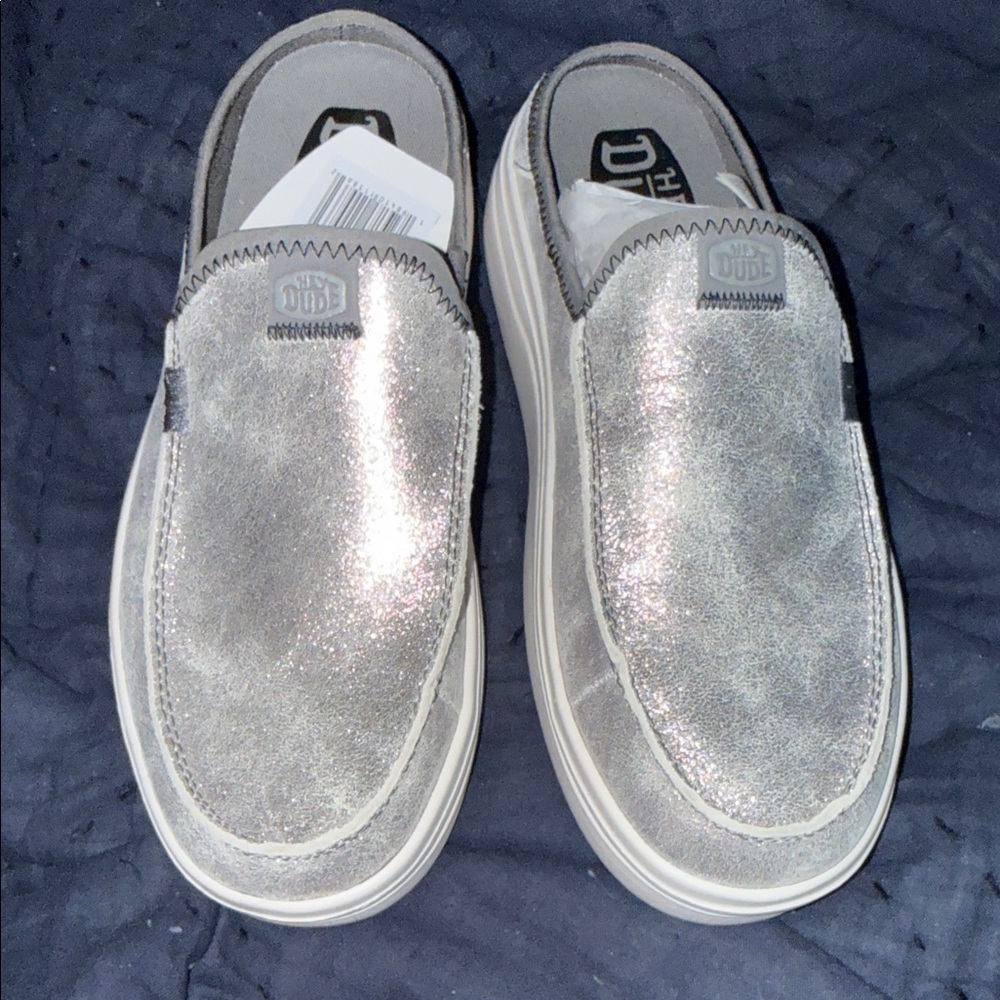 Hey Dude Women's Shimmering Metallic Charcoal Austin Lift Classic Mules